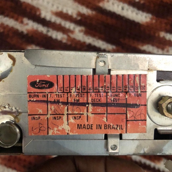 1989-92 Ford F-Series Bronco OEM Original Dash AM FM Radio Stereo FONF-19B131-AA - Picture 5 of 7